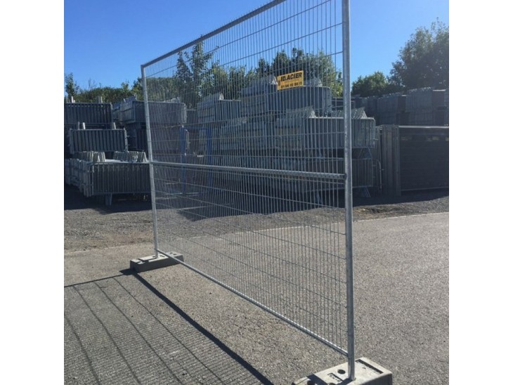 ID Protech grillagée T4 3.5m x 2.45m ID Protech grillagée T4 3.5m x 2.45m